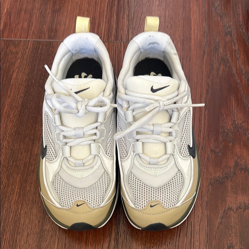 Nike White and Tan Retro-Inspired Sneakers